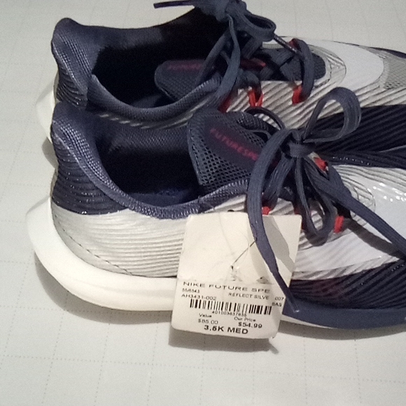 New Nike future speed reflect silver - Picture 7 of 10